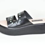 ΚSPPL 06 Mαυρη Δερματινη Παντοφλα/Πλατφορμα με Τιρκουαζ Περλες στο Κουτεπιε