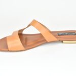 KSFP 014 Δερματινη Παντοφλα σε Φυσικο Χρωμα Δερματος σε σχεδιο Ζ και Δαχτυλο