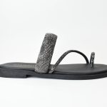 Χειροποιητες Δερματινες Παντοφλες με Μεγαλη Baretta Strass Ιoannis 103 Μαυρο/Black