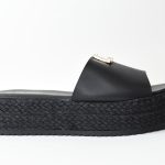 Παντοφλες Flatform με σολα τυπου espantrilla και Χρυση Μεταλλικη Αγκραφα/5531 Μαυρο/Black