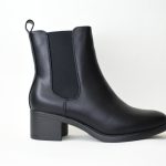 Μποτάκια Δερματίνης με Λάστιχο και Χαμηλό Τακούνι MP3561 Black/Μαύρο